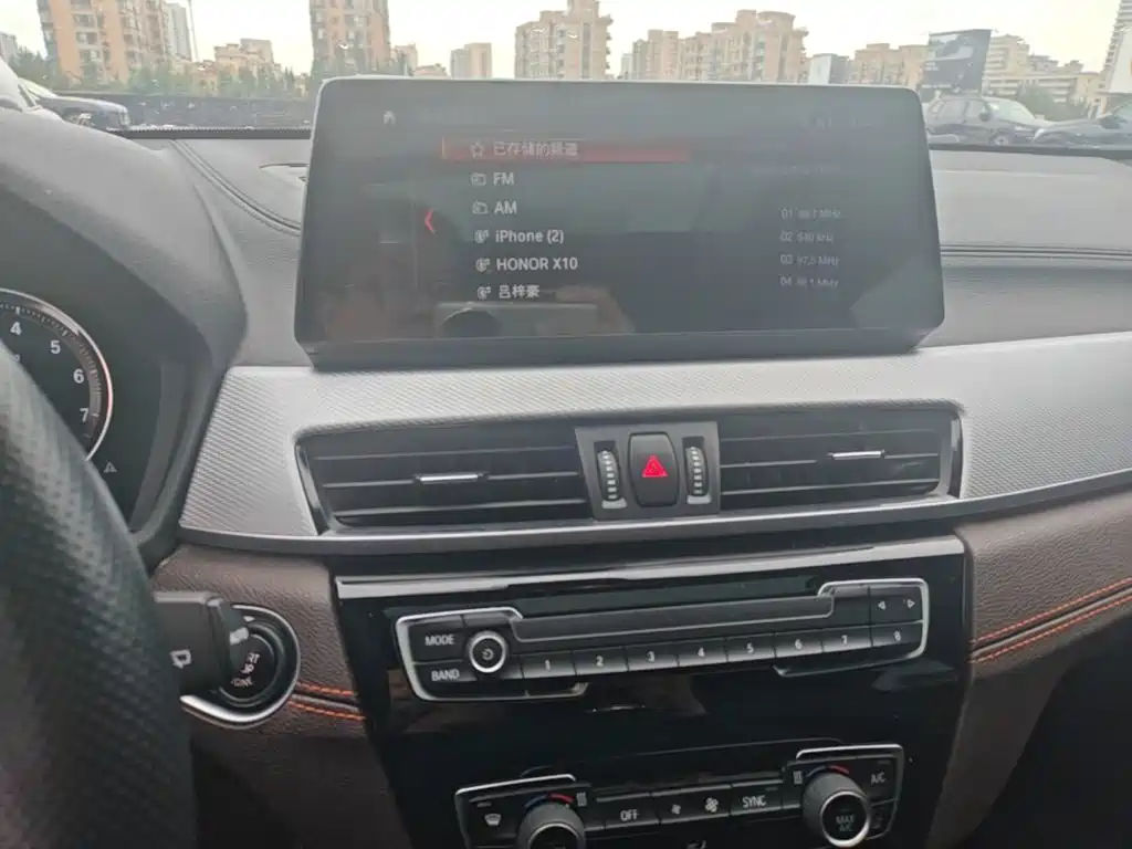 BMW X2 — миниатюра 13