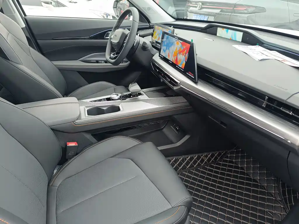 CHANGAN CHANGAN AUCHAN Z6