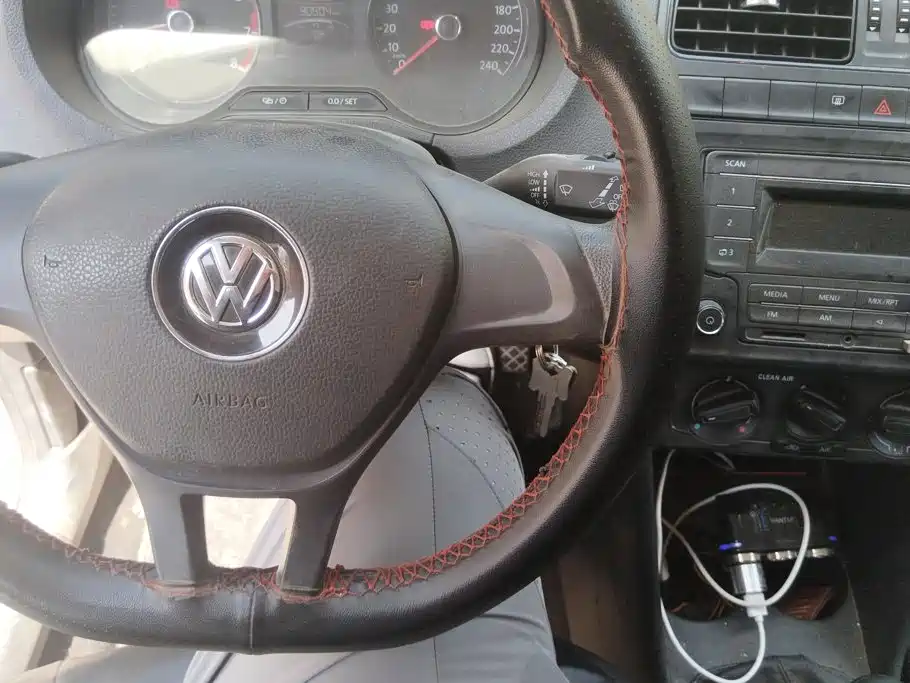 Volkswagen Polo — миниатюра 11