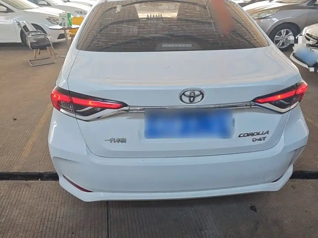 Toyota Corolla — миниатюра 6