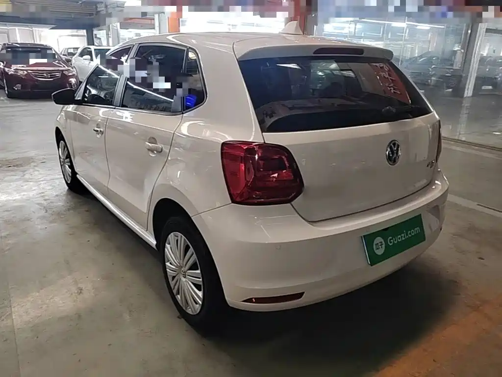 Volkswagen Polo — миниатюра 5