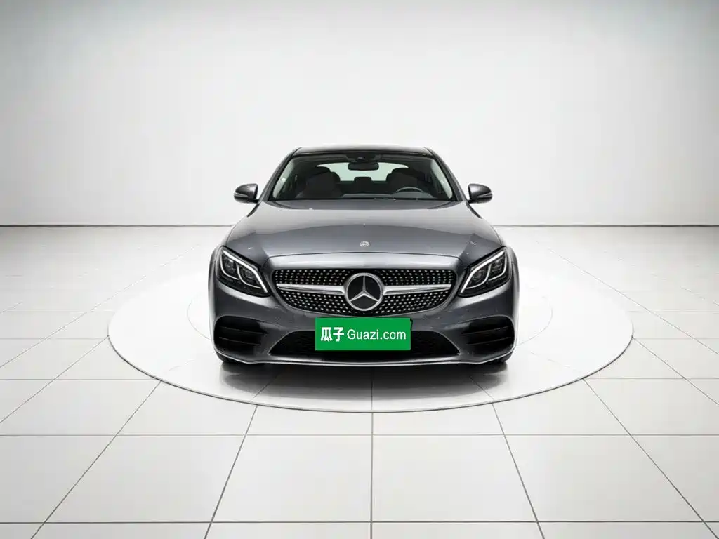 Mercedes-Benz C-Class — миниатюра 2
