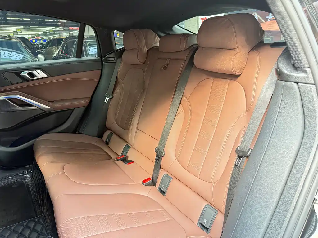 BMW X6 — миниатюра 11