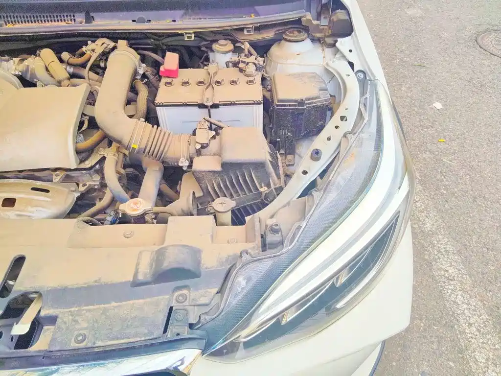Toyota Yaris L — миниатюра 21