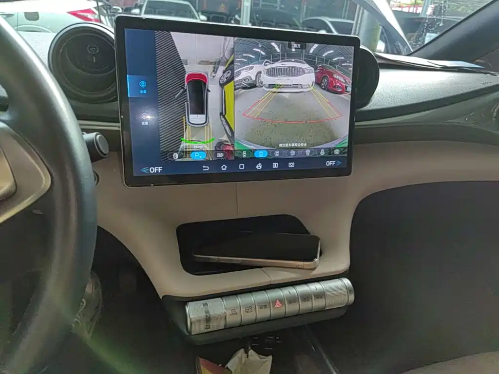 BYD Dolphin — миниатюра 13