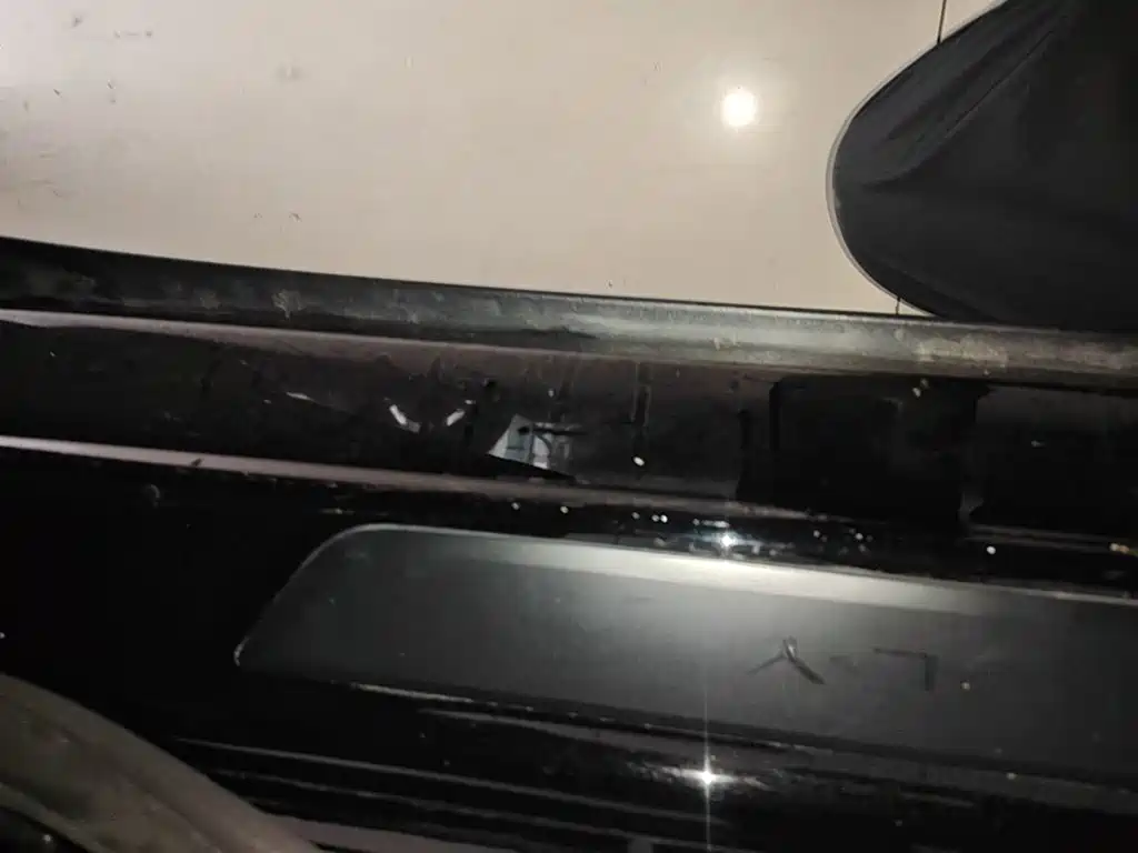 Tesla Model Y — миниатюра 22