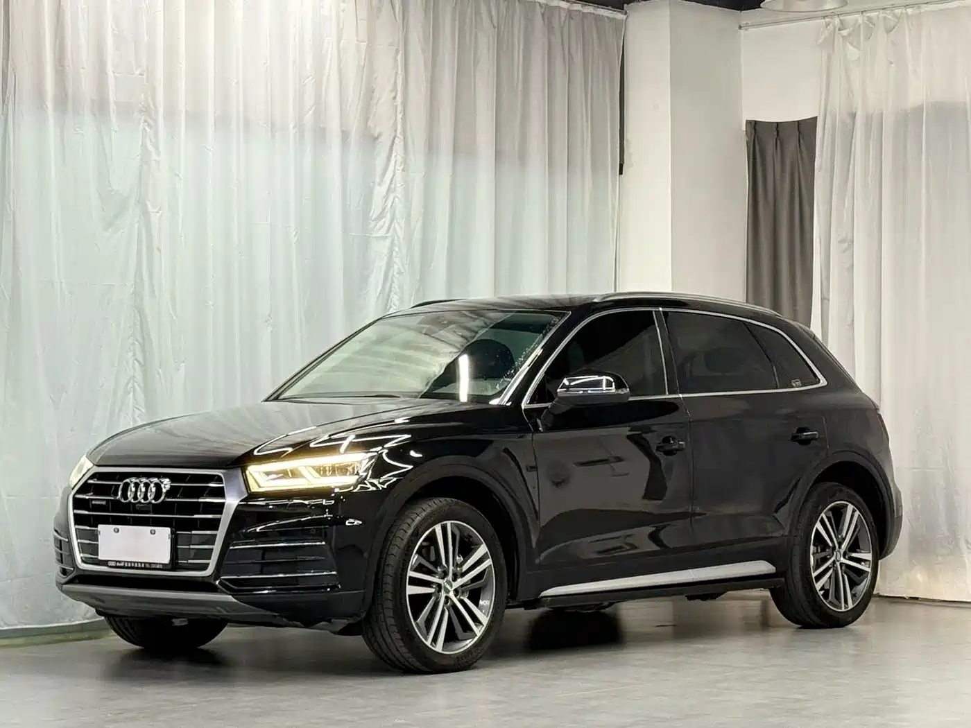 奥迪Q5L 2020款 45 TFSI 尊享风雅型 2021
