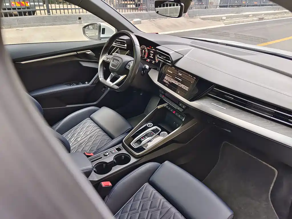Audi A3 — миниатюра 20