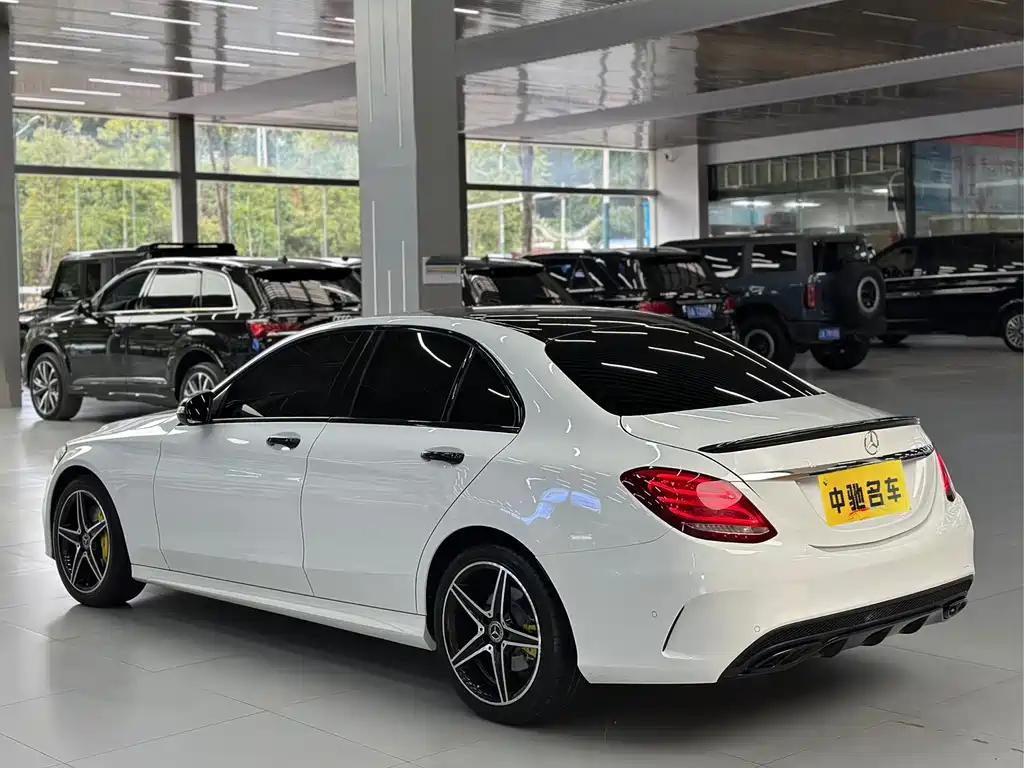 Mercedes-Benz C-Class — миниатюра 5