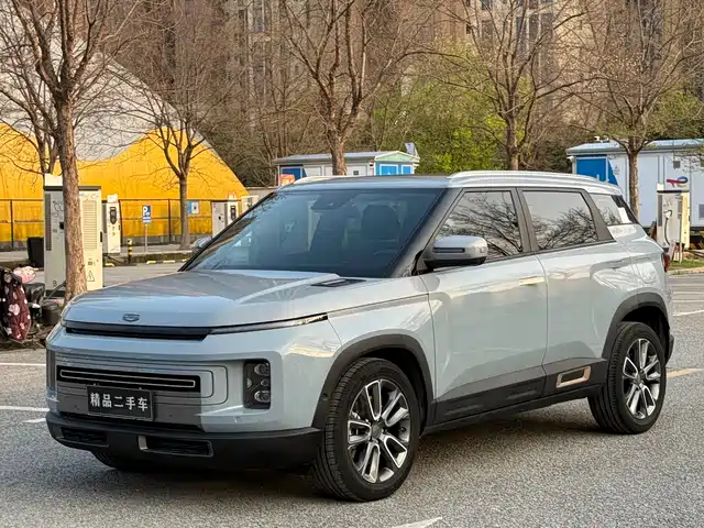 2020 Geely Icon
