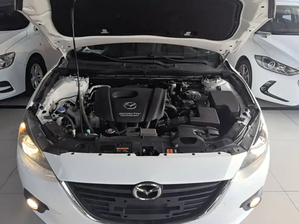 Mazda 3 Axela — миниатюра 20