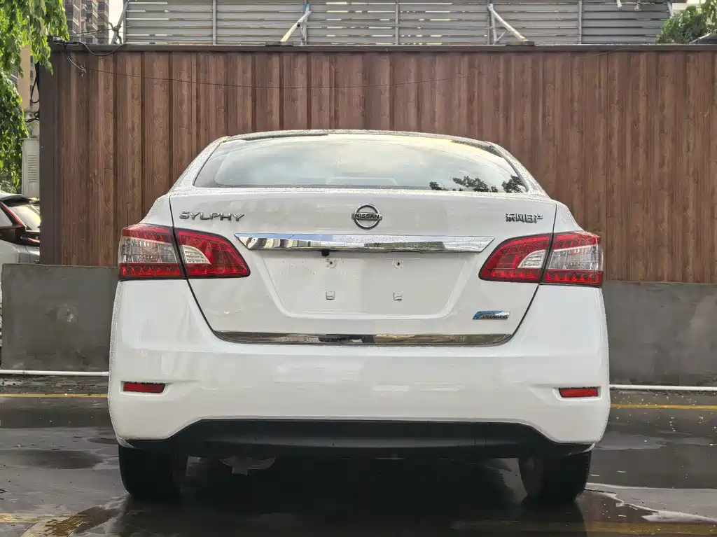 Nissan Sylphy — миниатюра 8