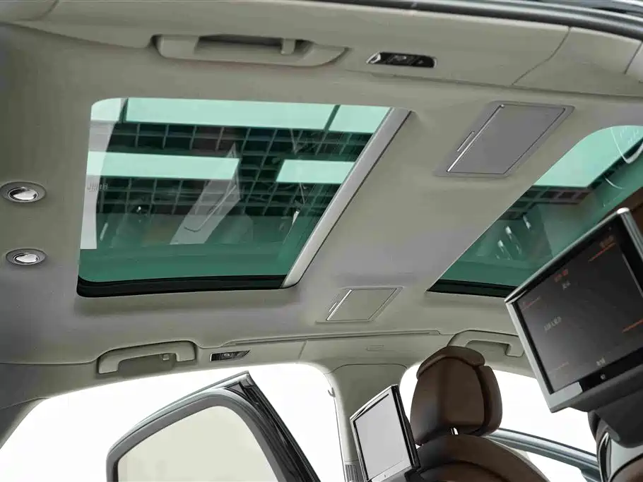 Audi A8 — миниатюра 33