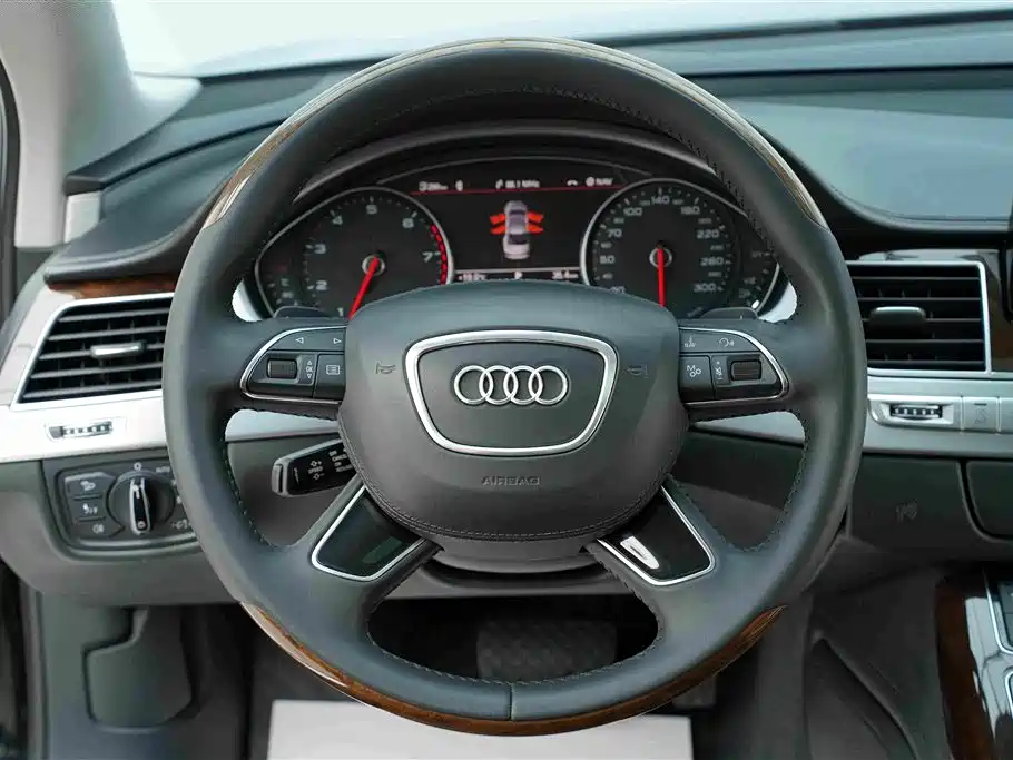 Audi A8 — миниатюра 41