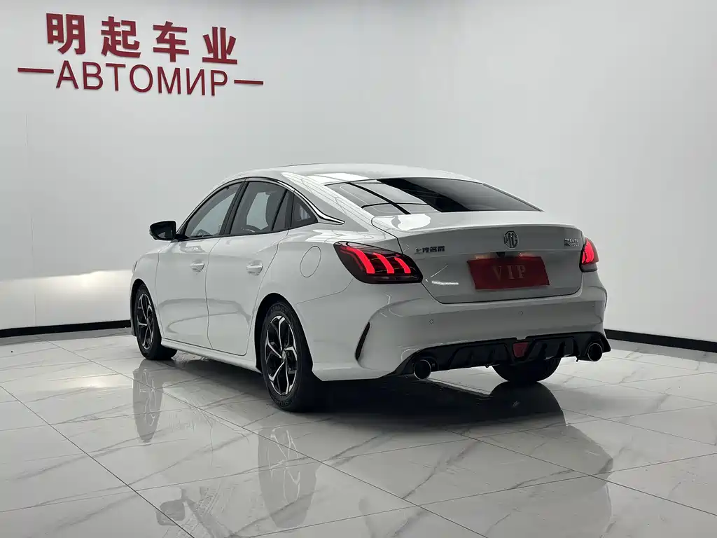 MG MG5 - фото 8