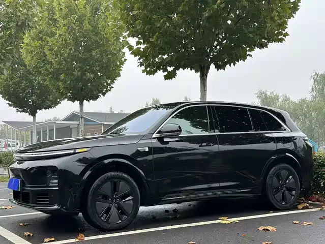 Li Auto L7