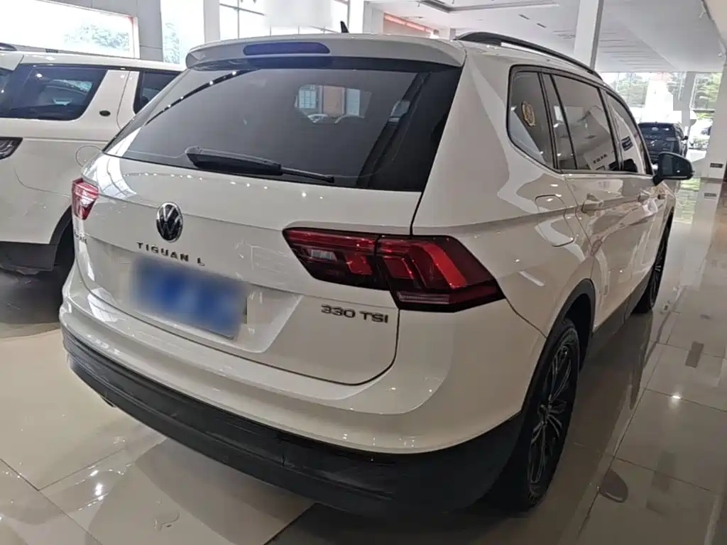 Volkswagen Tiguan L — миниатюра 7