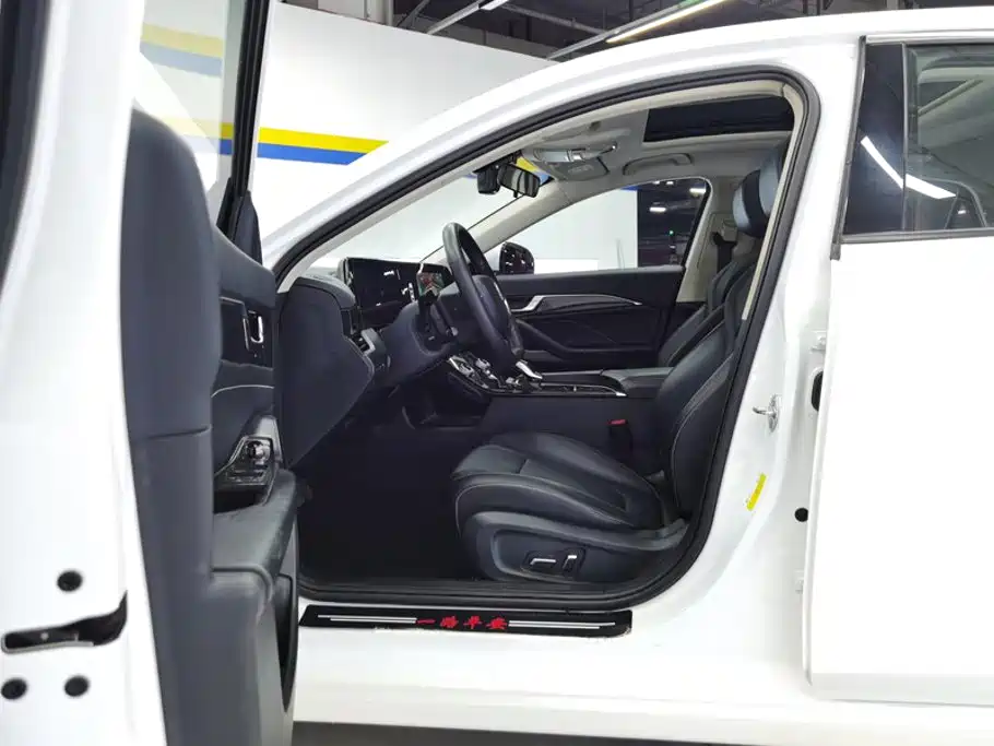 Bestune B70 — миниатюра 9
