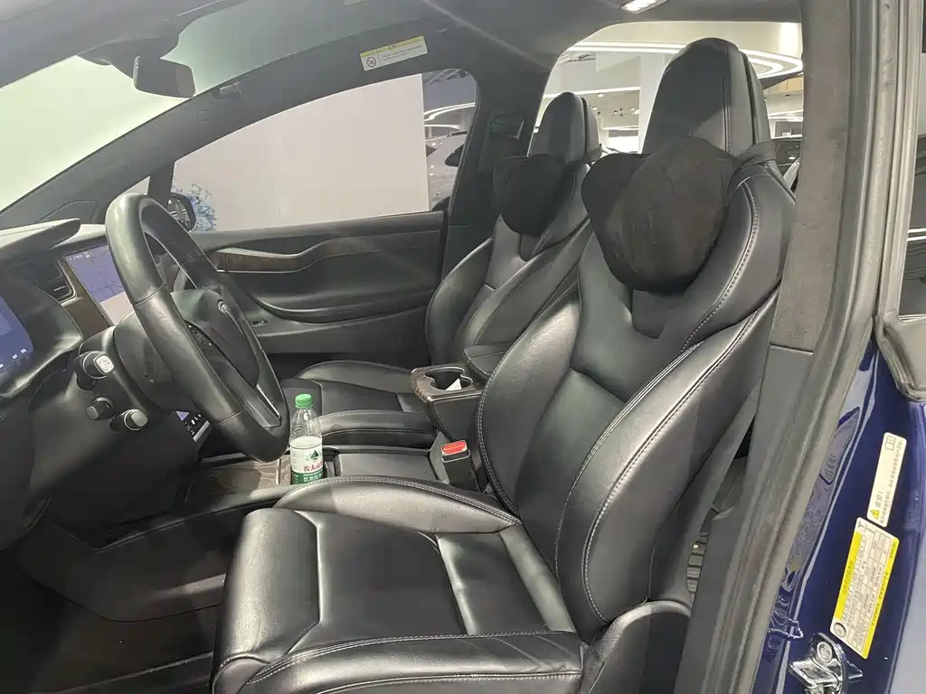 Tesla Model X — фотографии объявления, Фото 11