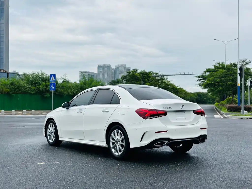 Mercedes-Benz A-Class — миниатюра 5