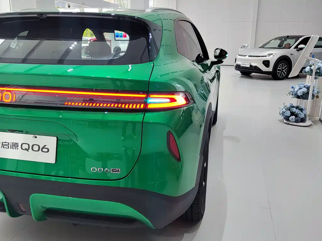 Qiyuan 长安启源Q06 — миниатюра 13
