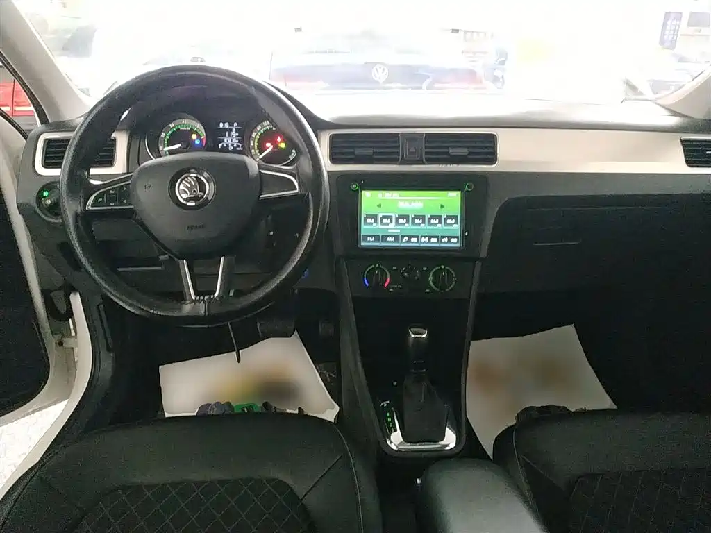 Skoda Rapid Spaceback 2019 1.5L AT Comfort V