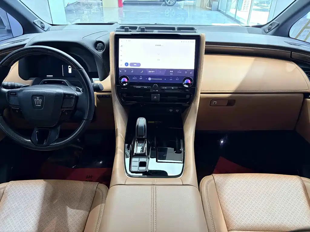 Toyota Vellfire 2024 2.5L Executive