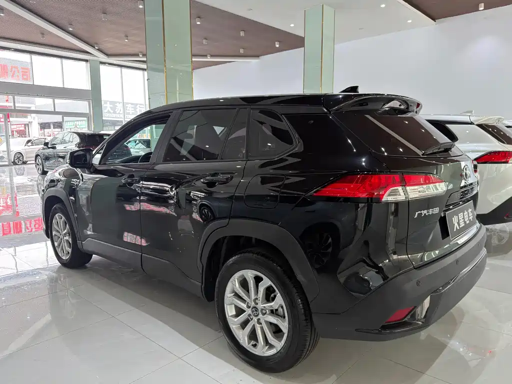 Toyota Frontlander — миниатюра 7