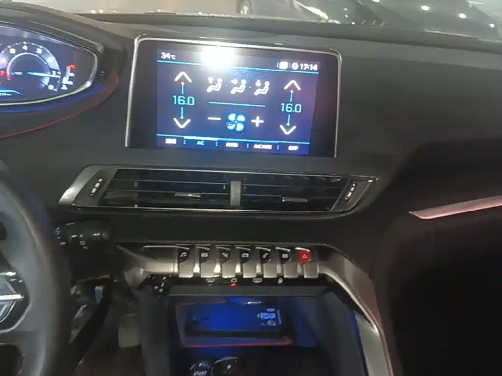 Peugeot 5008 — миниатюра 13