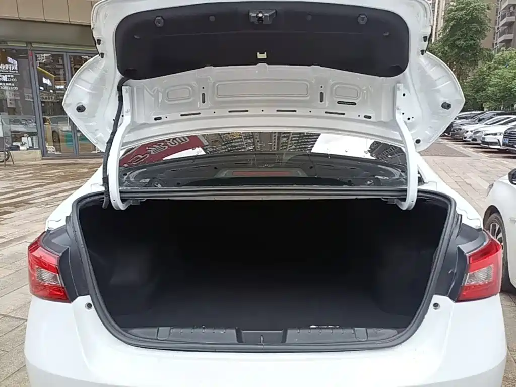 Chery Arrizo 5 — миниатюра 19