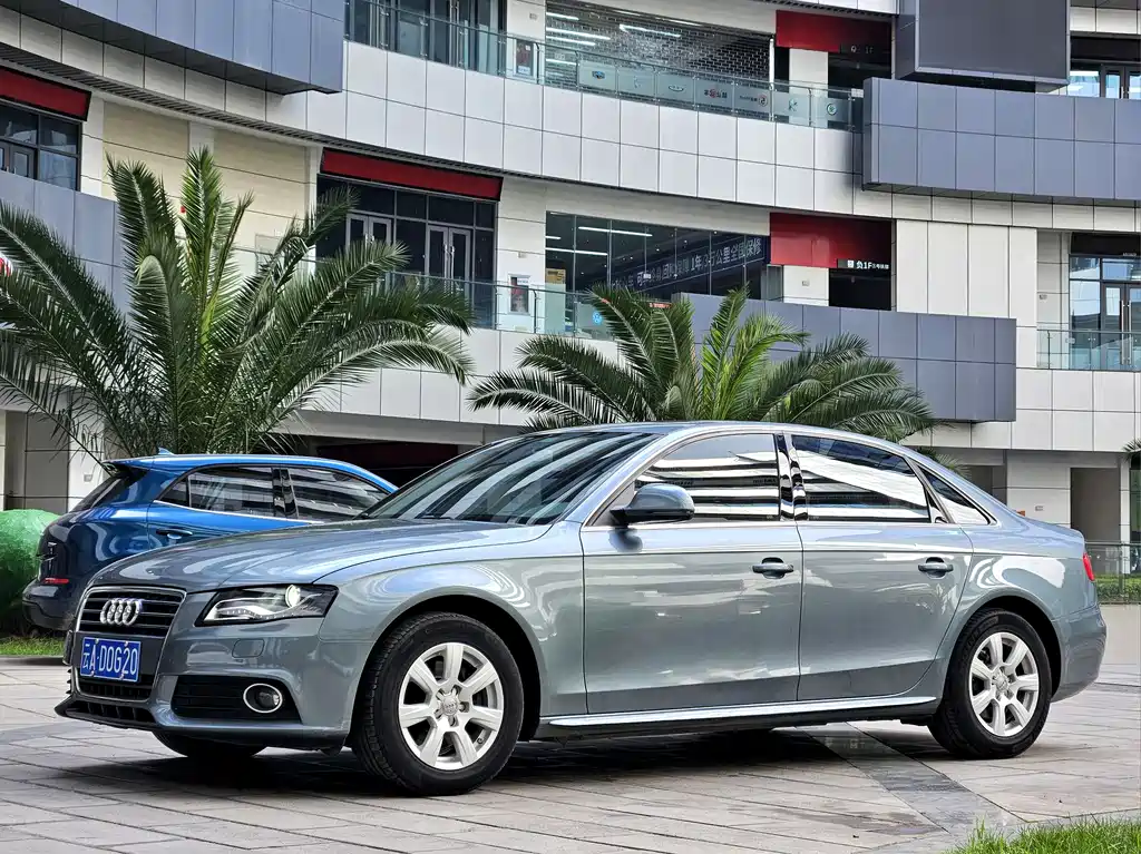 Audi A4L 2009