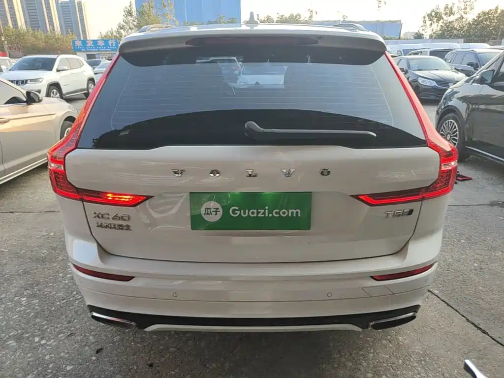 Volvo XC60 — миниатюра 6