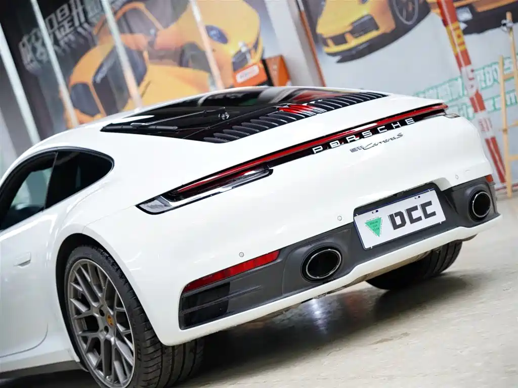 Porsche 911 2020 Carrera 3.0T