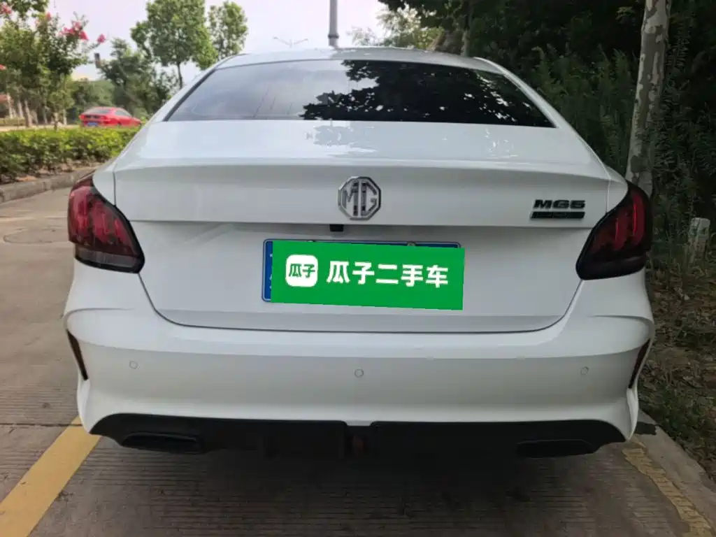 MG MG5 — миниатюра 6