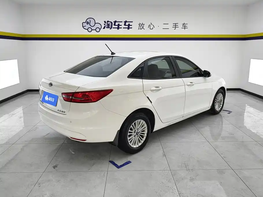 Ford Escort 2017 1.5L MT Comfort