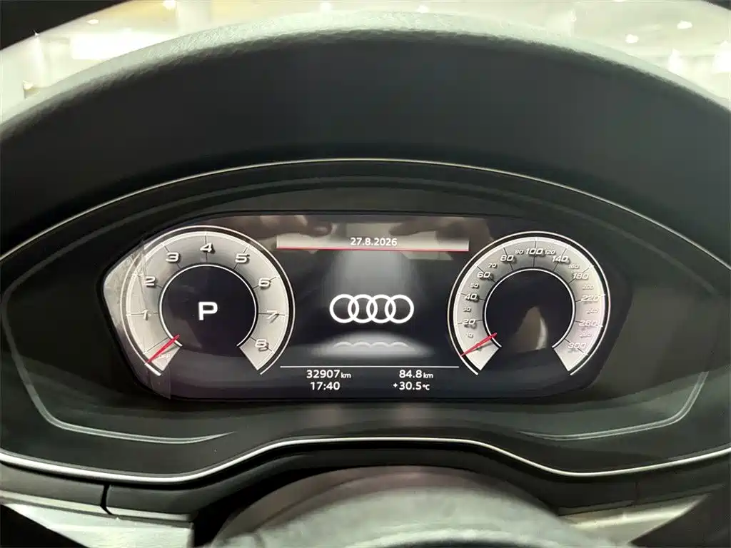 Audi A4L — миниатюра 10