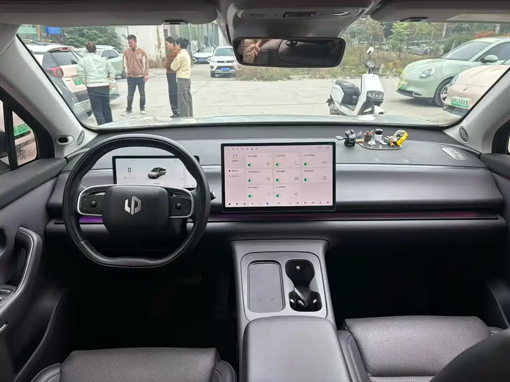 Leapmotor Leapmotor C10 — миниатюра 6