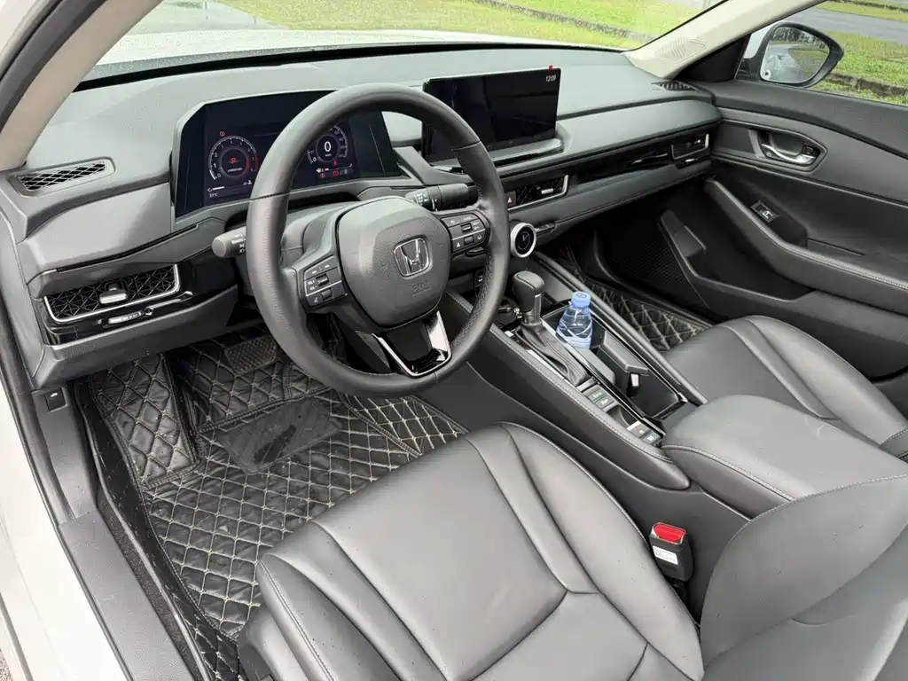 Honda Inspire — миниатюра 11