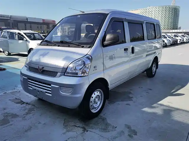 WULING WULING RONGGUANG
