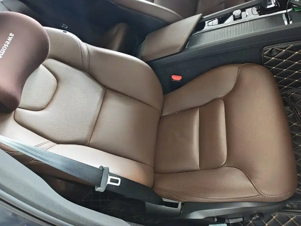 Volvo XC60 — миниатюра 25