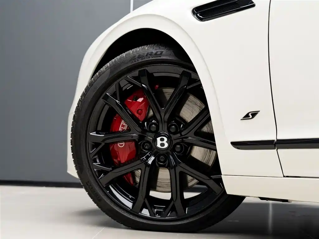 Bentley Flying Spur 2023 4.0T V8 S