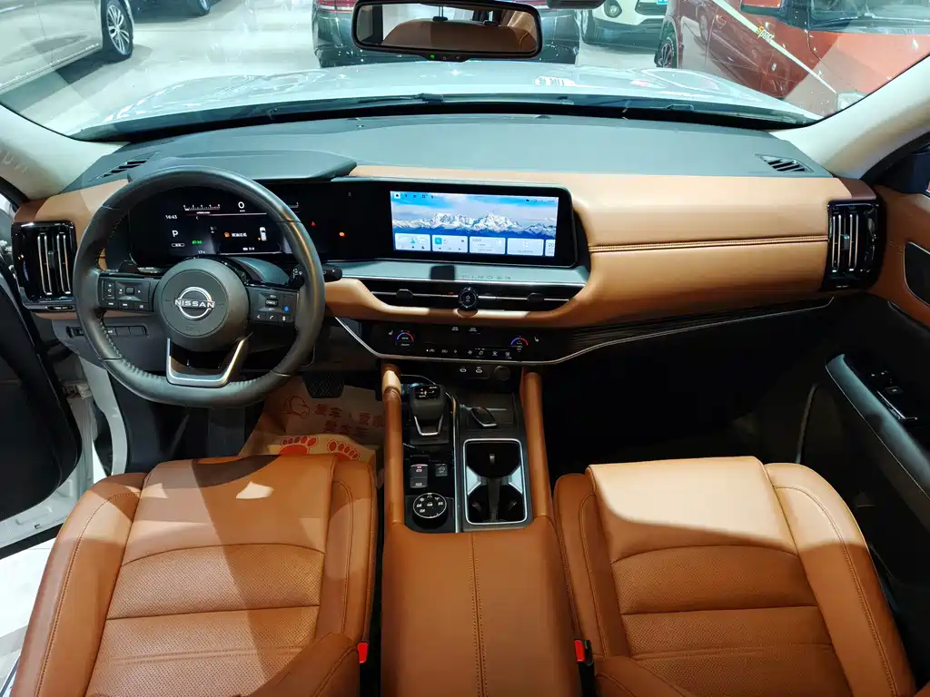 Nissan Teramont — миниатюра 8
