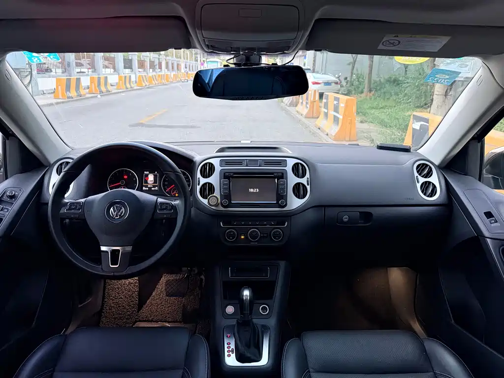 Volkswagen Tiguan — миниатюра 6