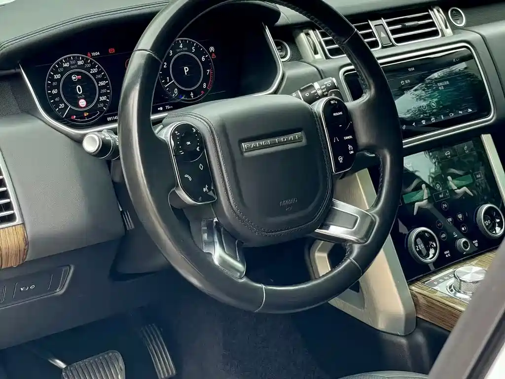 Land Rover Range Rover — миниатюра 8