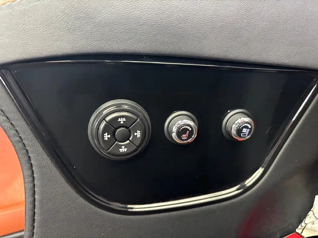 Mercedes-Benz V-Class — миниатюра 13