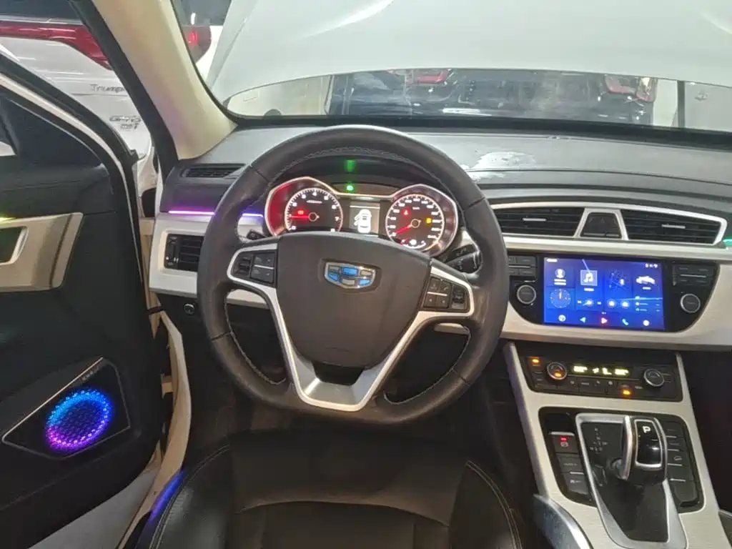 Geely Boyue — миниатюра 11