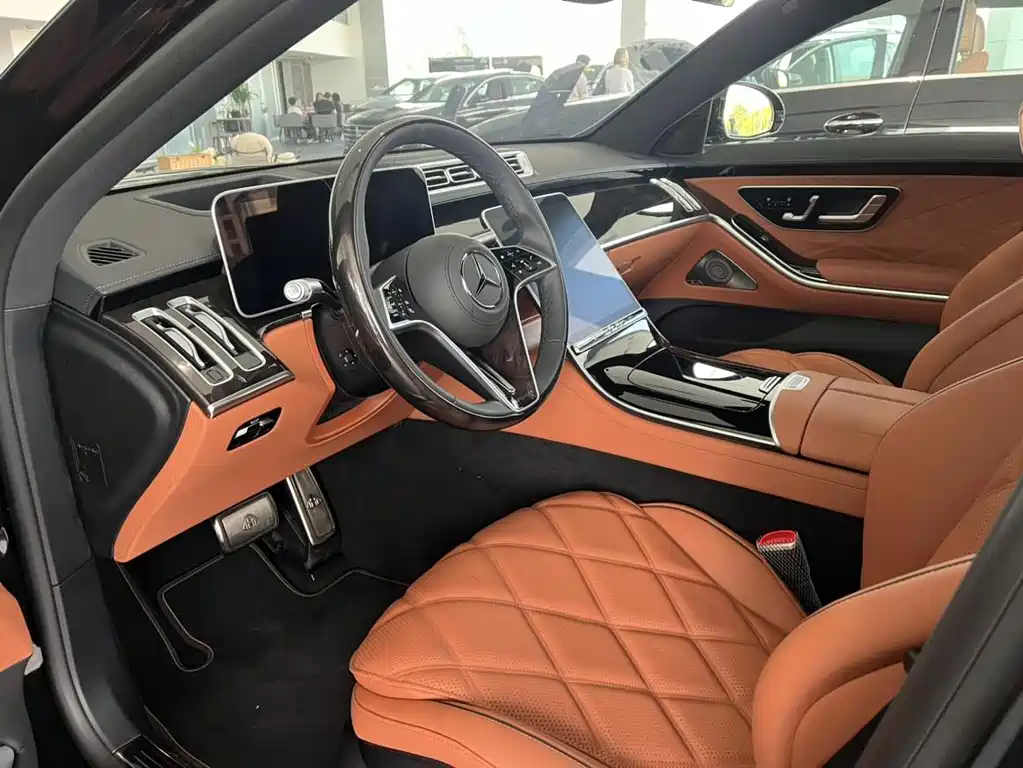 Mercedes-Benz S-Class — миниатюра 2