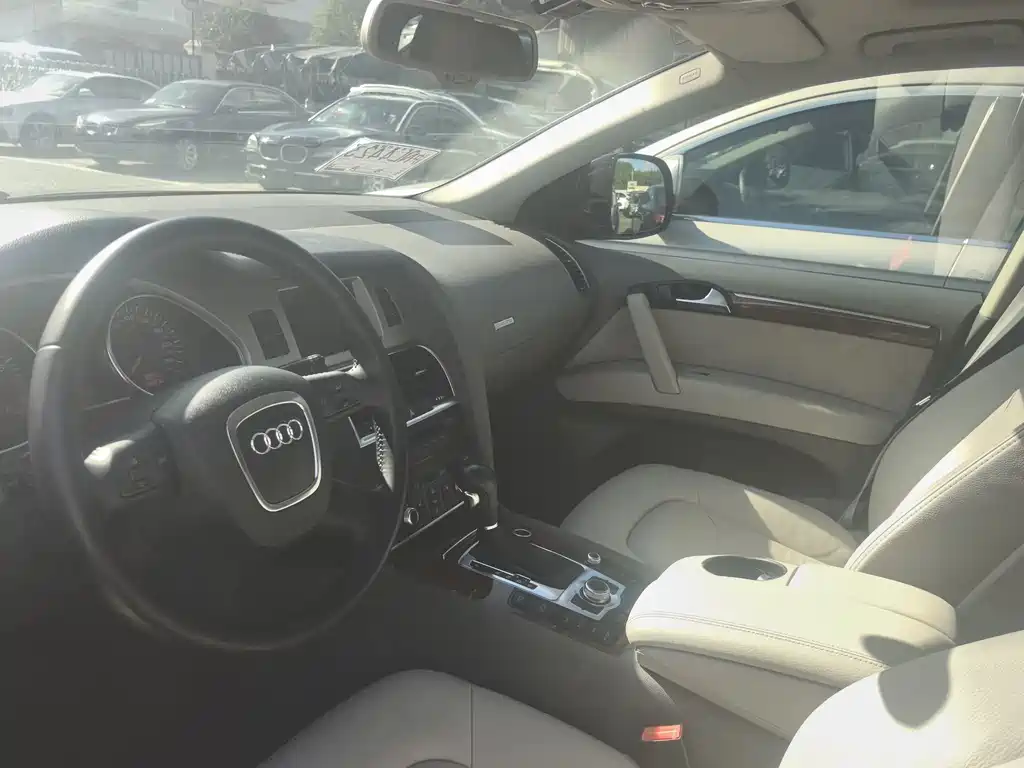Audi Q7 2010 3.6 FSI quattro Comfort