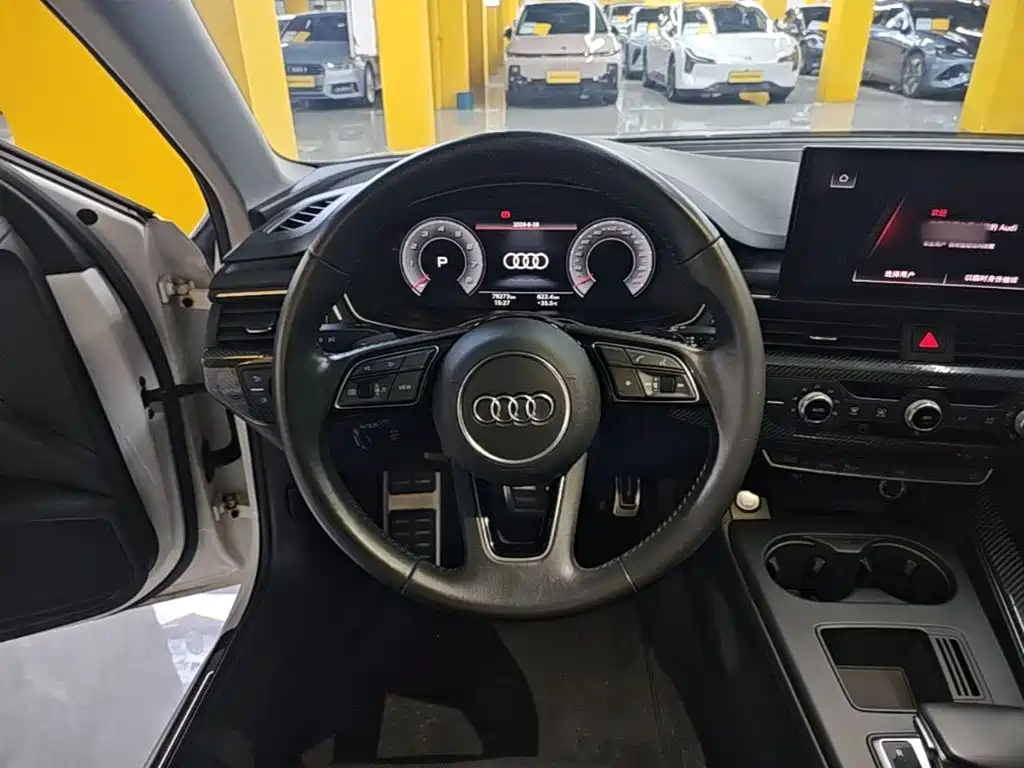 Audi A4L — миниатюра 11