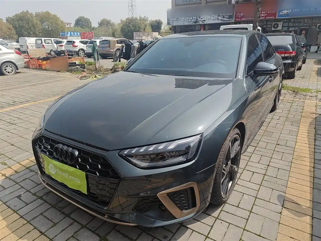 Audi A4L 2024